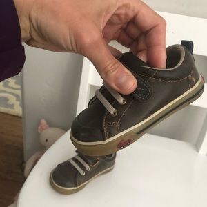 See Kai Run toddler shoe/sneaker (size 6)